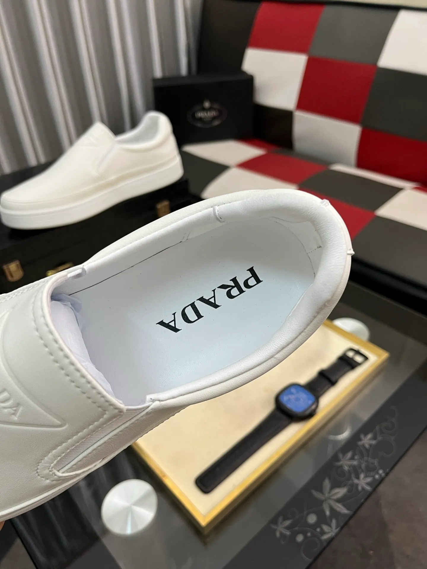 Men's shoes 💰440⌚️⌚️【PRADA】Prada casual shoes for couples, originally developed 1:1, made of high-mercerized cowhide with imported cowhide, silk sheepskin lining, rubber outsole, comfortable and soft on the feet, size: 38-442️⃣Colors available